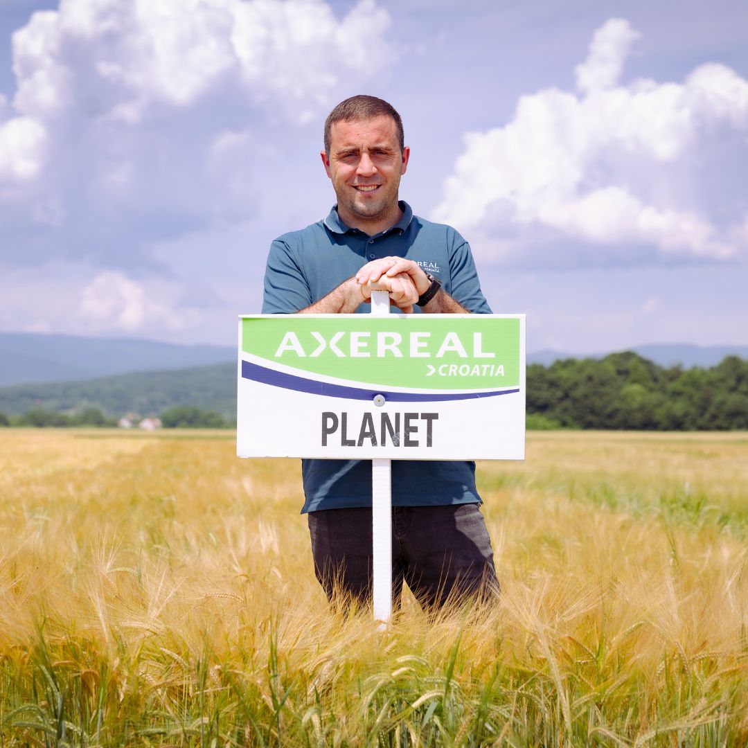 Planet